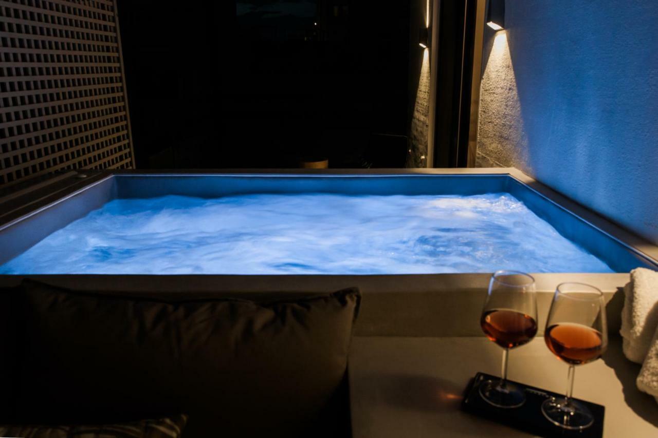 *** Boutique Syntagma Apartment W/ Plunge Pool *** Αθήνα Εξωτερικό φωτογραφία